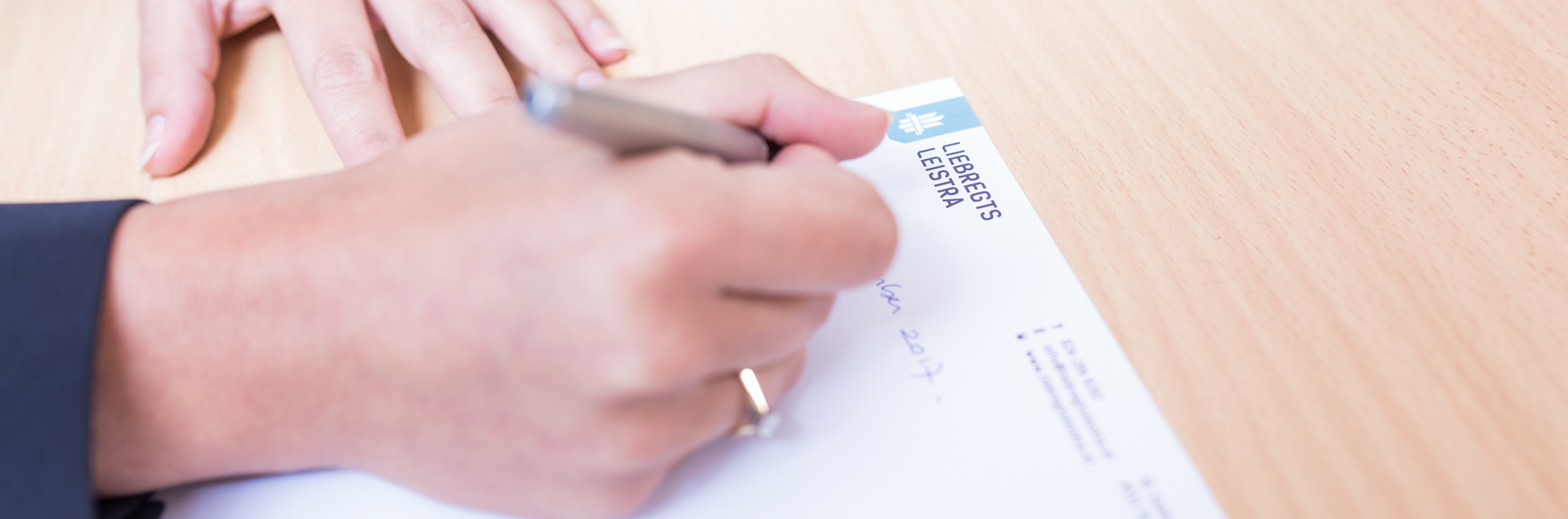 koop verkoop advocaat contract